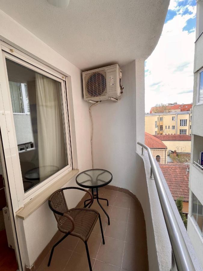 Trident Apartments 2 Nis Bagian luar foto